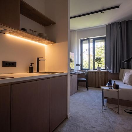 Bloom Suites Pristina Extérieur photo
