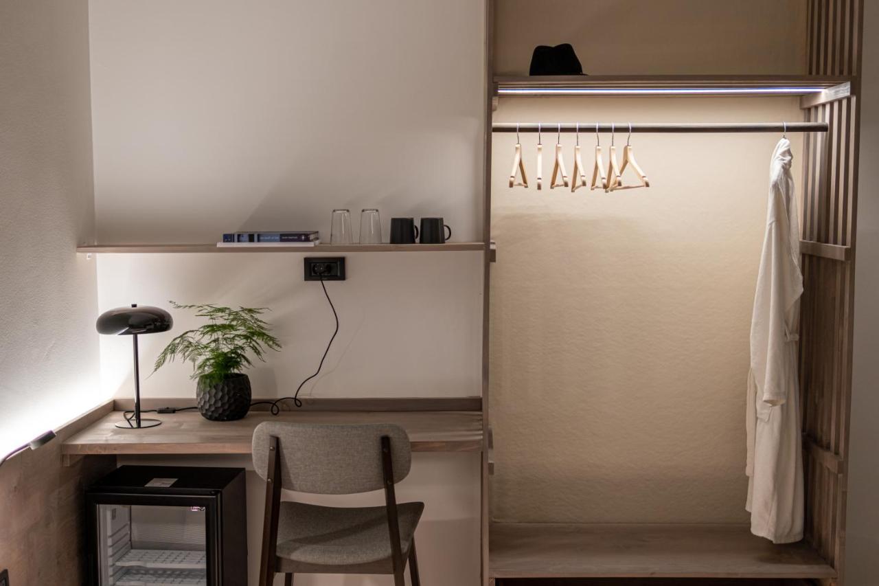Bloom Suites Pristina Extérieur photo