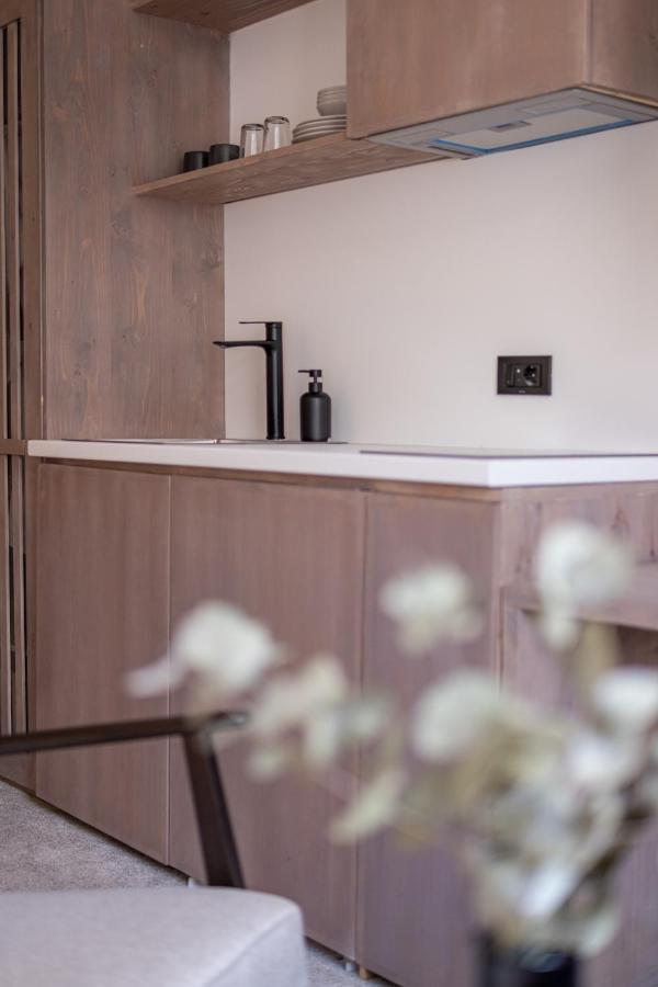 Bloom Suites Pristina Extérieur photo