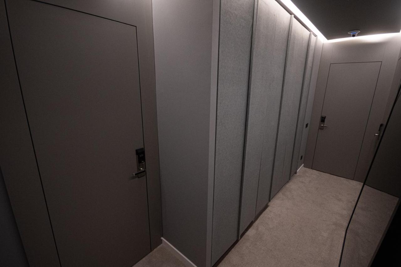Bloom Suites Pristina Extérieur photo